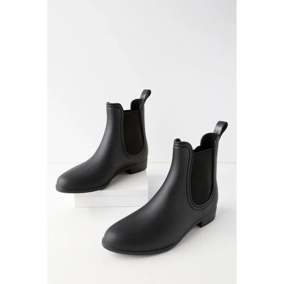 Report Slicker Matte Black Chelsea Rain Boots Size 10/40 Style 581072 Women’s - Picture 1 of 11